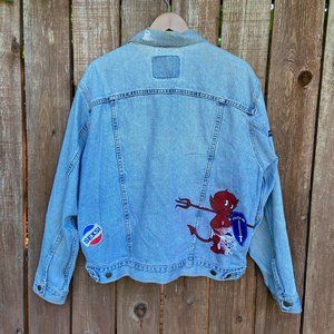 Hand-Painted Custom Vintage 1990's Levi's Denim Trucker Jacket with Patches Sz M